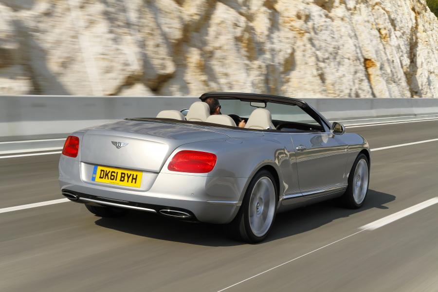  Bentley Continental GTC 2011 года  (фото 40 из 167)